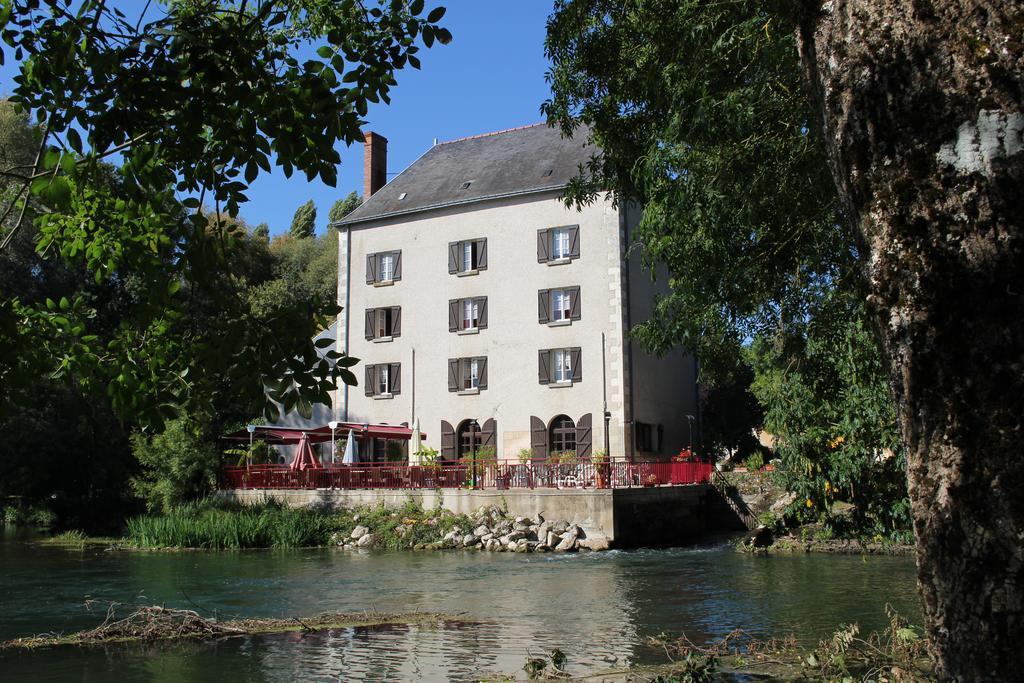 فندق Logis Le Moulin Fleuri Veigné المظهر الخارجي الصورة